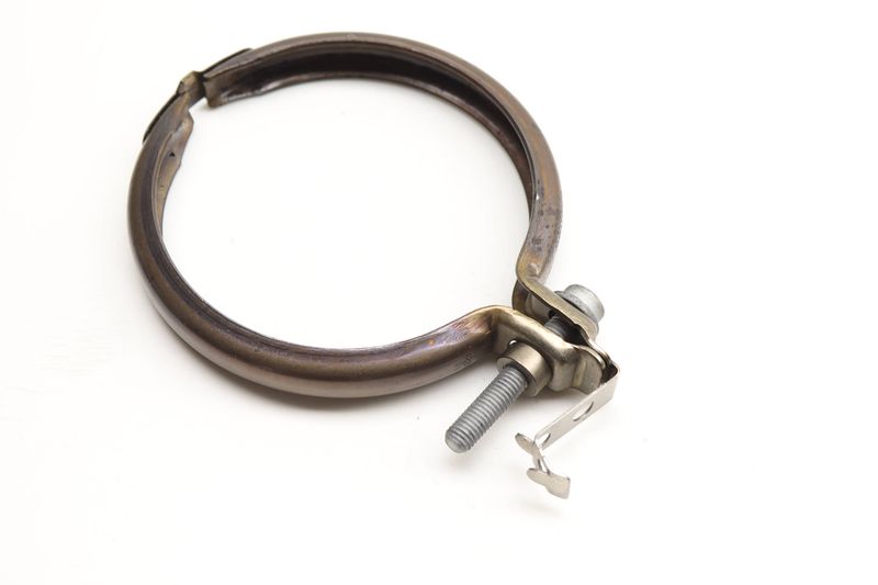 Exhaust Pipe Clamp 8W0253725K — Used (SKU 575854)