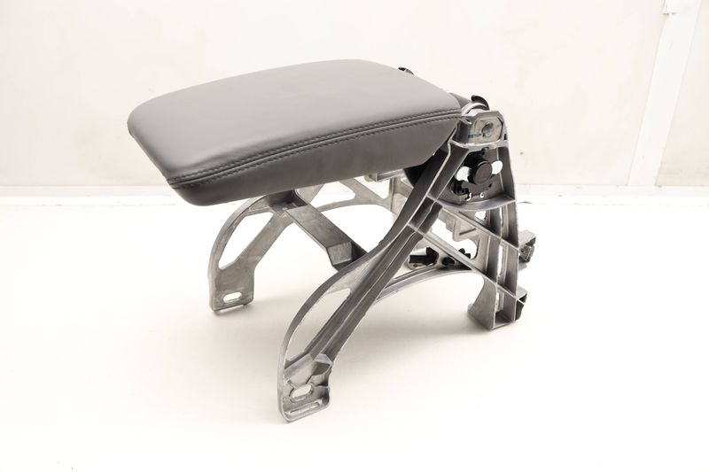 Center Console Armrest w/ Bracket 8W0864207J — Used (SKU 606166)