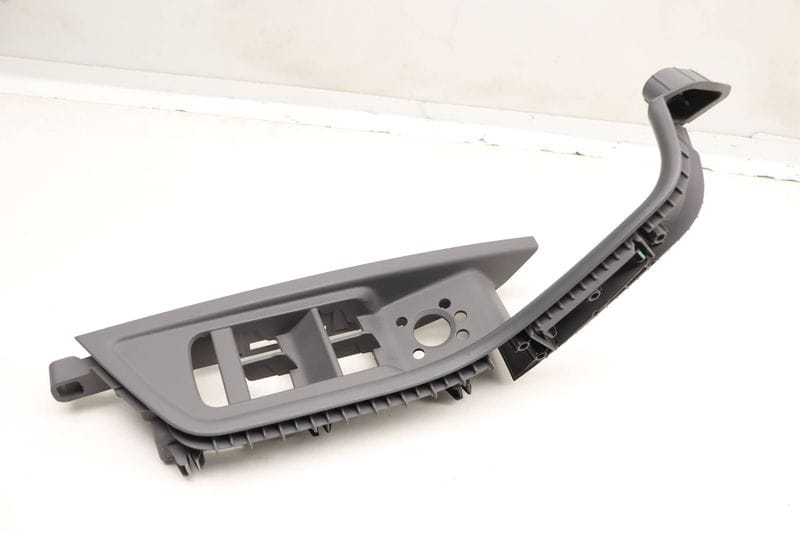 Door Panel Grab Handle Cover / Trim 8W1867171 — Used (SKU 606162)