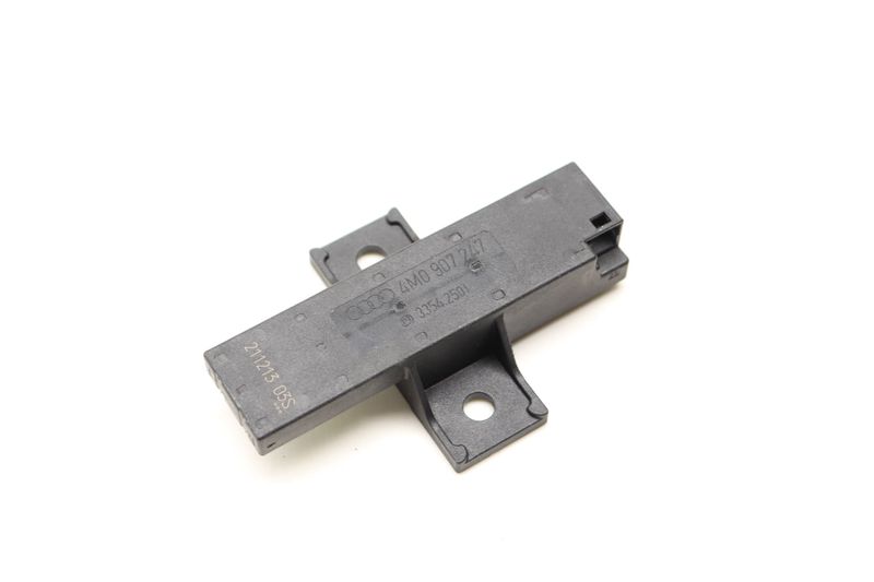 Kessy / Keyless Entry Antenna 4M0907247 — Used (SKU 606298)
