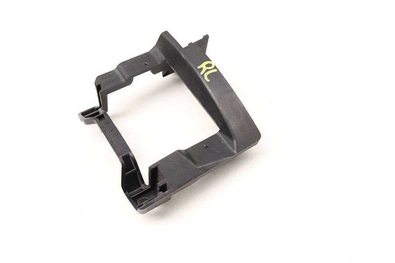 Bumper / Lane Change Assist Module Bracket 8W0907175 — Used (SKU 606235)