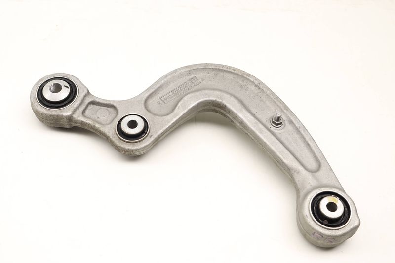 Upper Control Arm 8W0505324F — Used (SKU 606465)