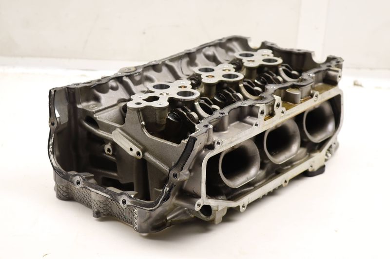 Engine Cylinder Head 06M103062BB — Used (SKU 606557)