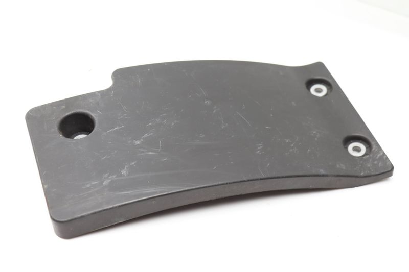 Differential Carrier / Cover 33366867193 — Used (SKU 557881)