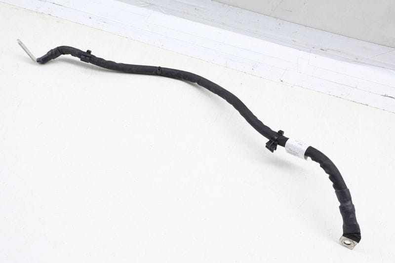 Alternator / Battery Cable 2535400301 — Used (SKU 696708)