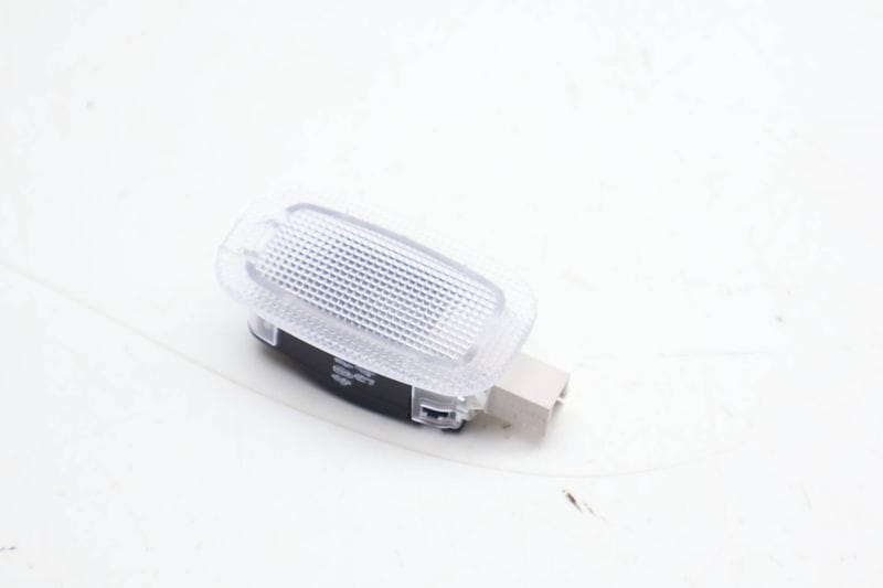 Interior Light 0028202101 — Used (SKU 696499)