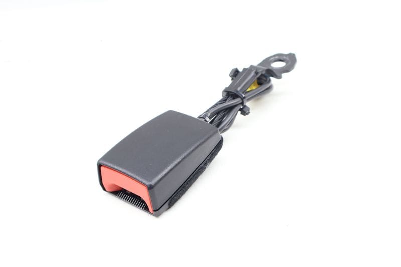 Seat Belt Buckle / Receiver 2058600169 — Used (SKU 696607)
