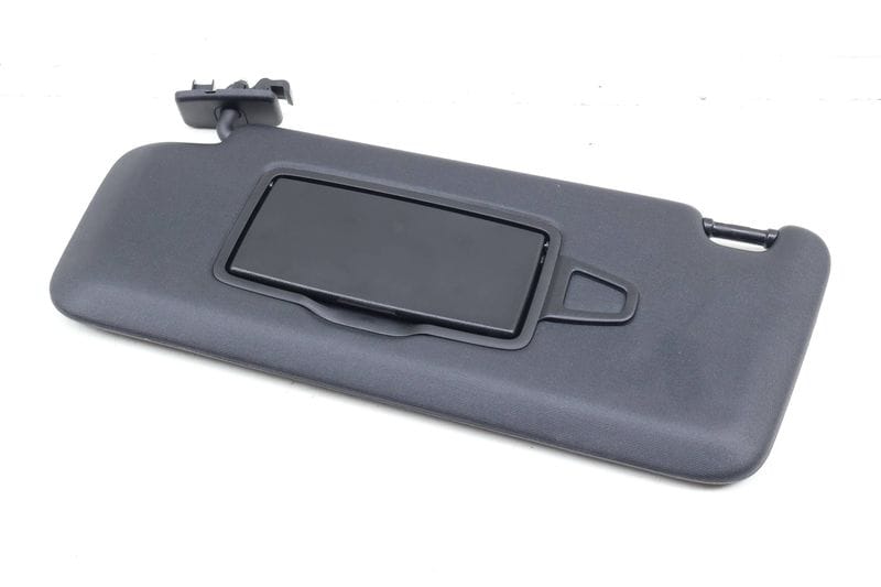 Sun Visor / Mirror 2058107504 — Used (SKU 696611)
