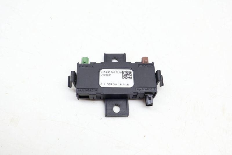 Radio Antenna Controller Module 2389055000 — Used (SKU 696349)