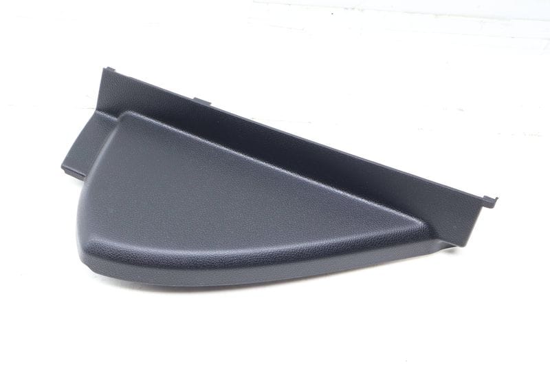 Side Dash Cover / Trim 2536800607 — Used (SKU 696664)