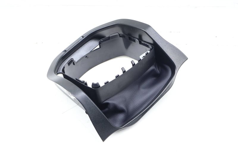 Steering Column Cover / Trim 2536806100 — Used (SKU 696551)