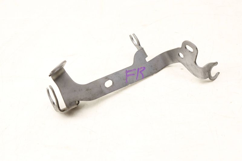 Spindle Knuckle / Wheel Bearing Cable Mount Bracket 9J1971004 — Used (SKU 513330)