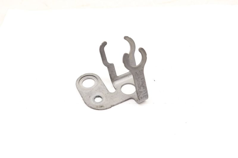 Brake Line / Hose Bracket 9J1611797B — Used (SKU 513746)