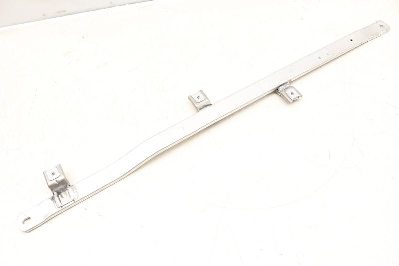Underbody Panel Mount Bracket 9J1825138 — Used (SKU 513315)