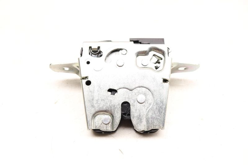 Trunk Latch / Lock 9J1827447A — Used (SKU 512979)