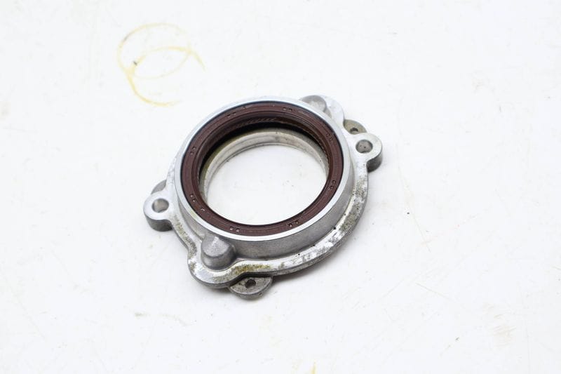 Exhaust Cam / Camshaft Adjuster Unit Bracket 05E109093B — Used (SKU 679562)
