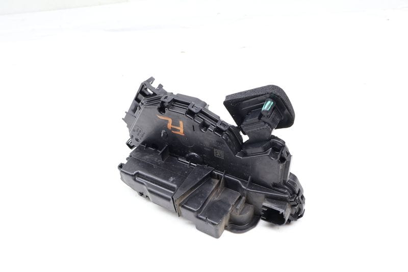Door Latch / Lock Actuator 17A837015 — Used (SKU 679232)