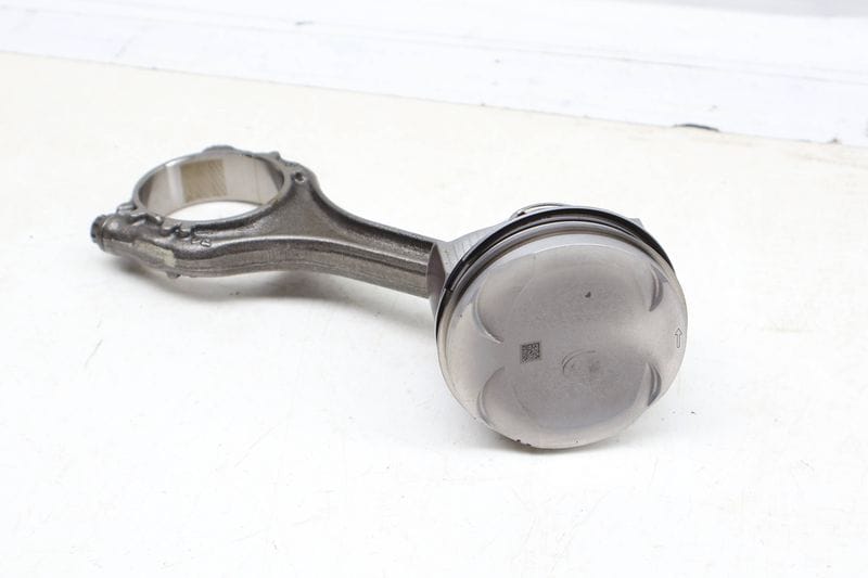 Piston w/ Connecting Rod 05E107065BC — Used (SKU 679560)