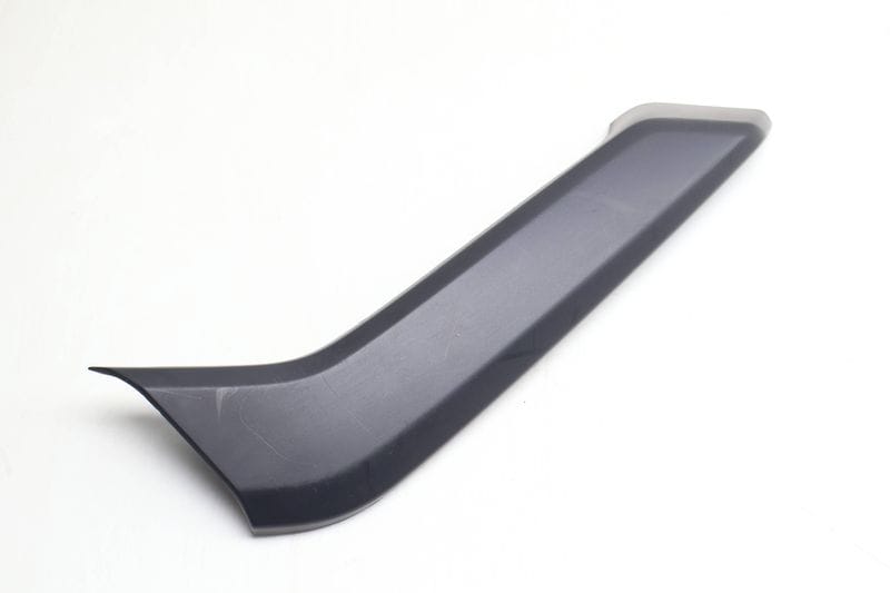 Interior Door Handle Trim 17A868163 — Used (SKU 679262)