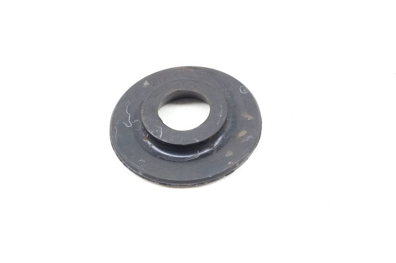 Upper Spring Rubber Mount 5QM512149 — Used (SKU 679410)