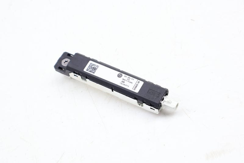 Upper Antenna Booster (AM/FM) 17A035577E — Used (SKU 679319)