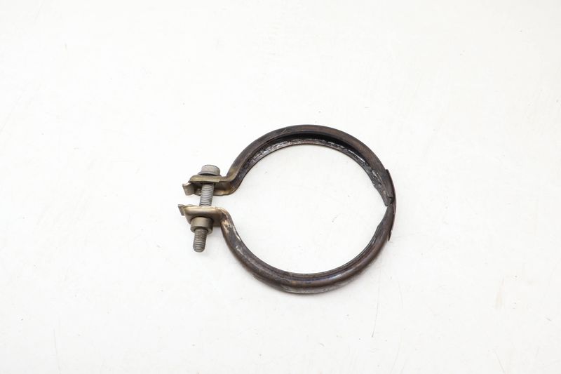 Exhaust Pipe Clamp 5Q0253725G — Used (SKU 669605)