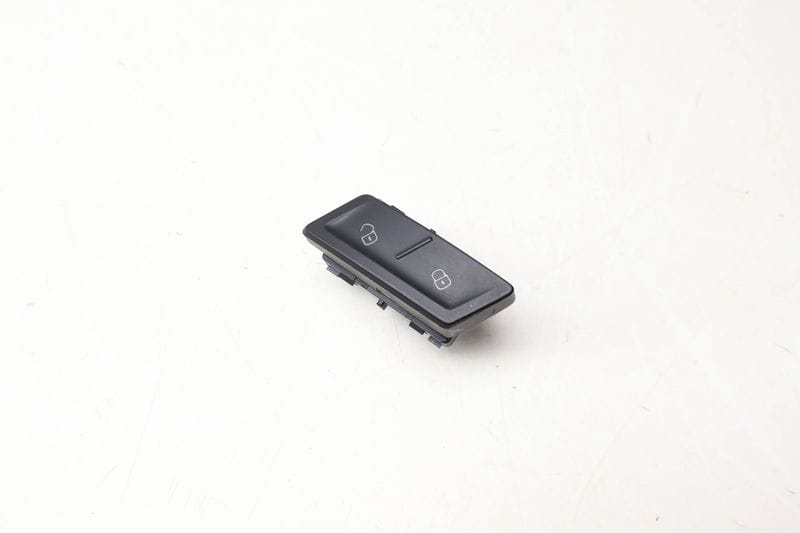 Door Lock / Unlock Switch Button 561962126C — Used (SKU 669541)