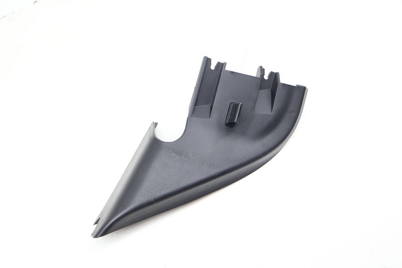 Inner Door Corner Trim / Cover 561837994 — Used (SKU 669470)