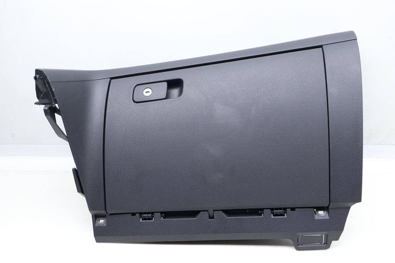 Glove Box / Compartment 561857101C — Used (SKU 641378)