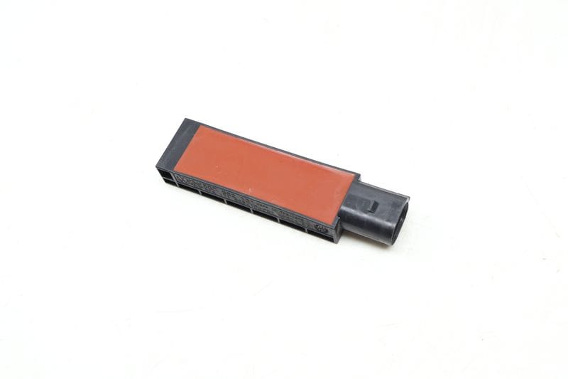 Kessy / Keyless Entry Antenna 5Q0962131 — Used (SKU 669593)