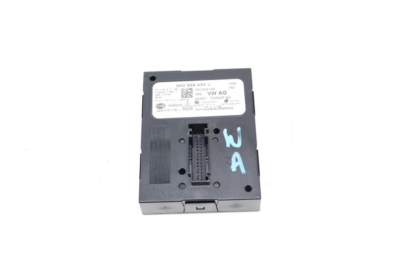 Keyless Entry / Start Authorization / Kessy Module 5K0959434J — Used (SKU 669590)