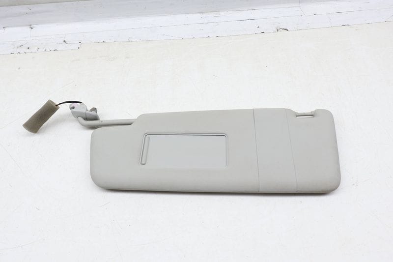 Sun Visor / Mirror 561857551AK — Used (SKU 669447)