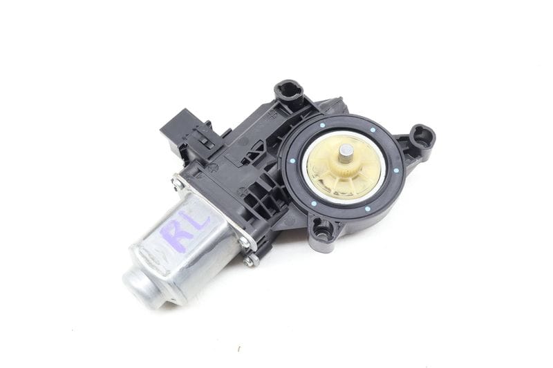 Window Lifter Motor 561959811C — Used (SKU 669581)