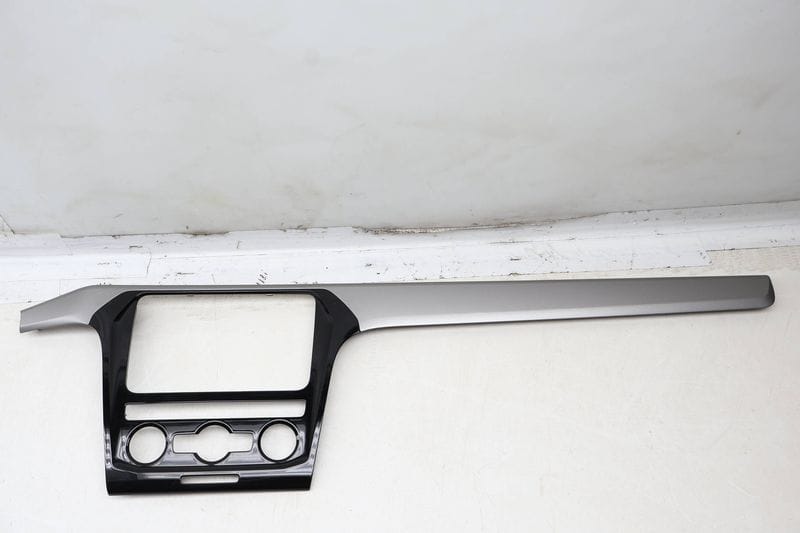 Dash Panel Trim 561857212N — Used (SKU 669487)