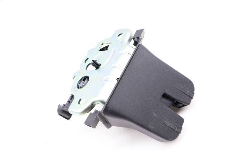 Trunk Latch / Lock 561827505C — Used (SKU 641450)