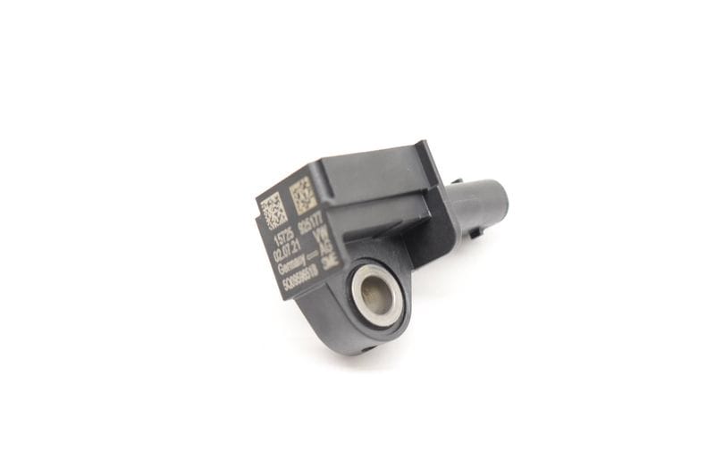 Airbag Impact / Crash Sensor 5Q0959651B — Used (SKU 500021)