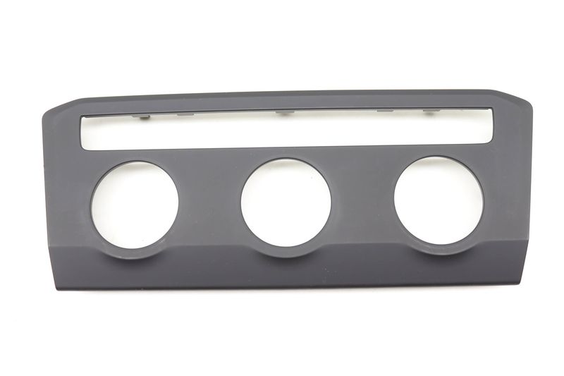 Climate Control Unit Trim / Bezel 2GJ820073 — Used (SKU 601023)
