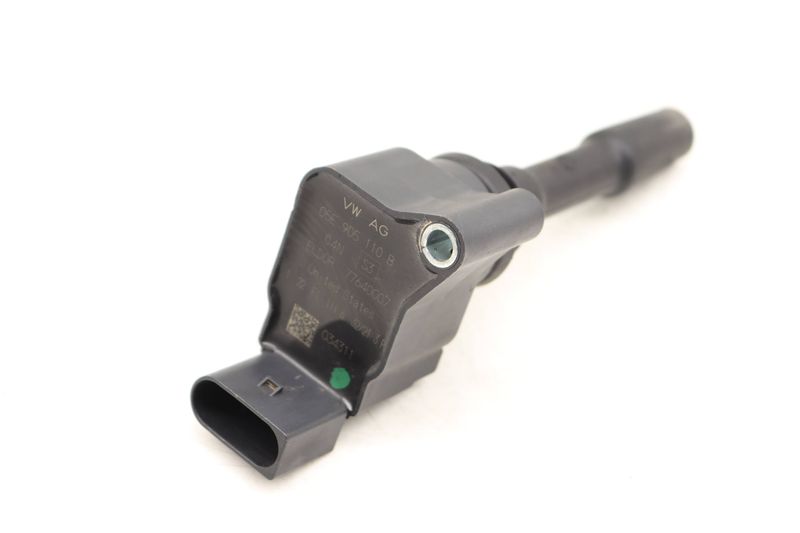 Ignition Coil 05E905110B — Used (SKU 499853)