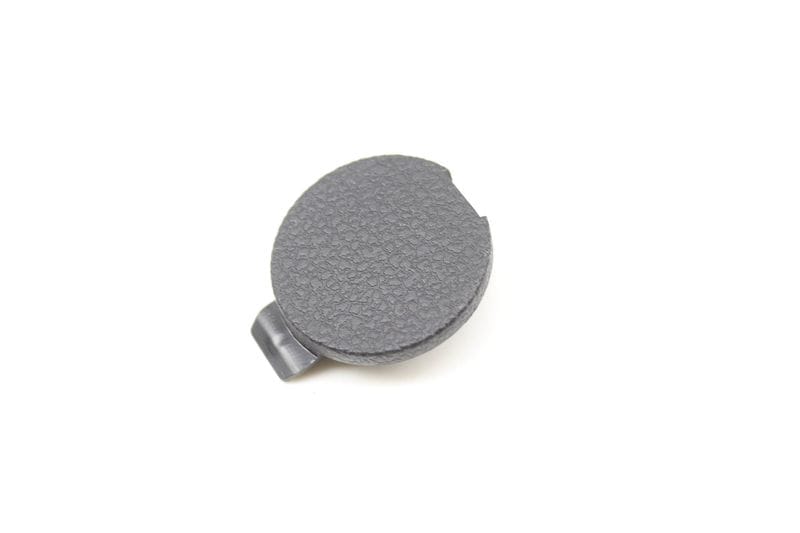 Center Console Screw Cap / Cover 5NN863359 — Used (SKU 601016)