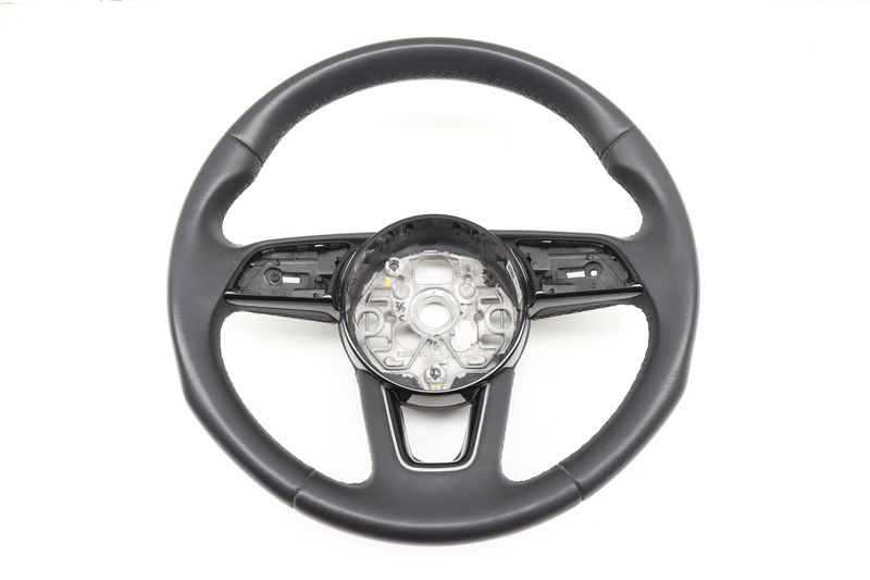 3-SPOKE Leather Steering Wheel 82A419091AA — Used (SKU 598839)