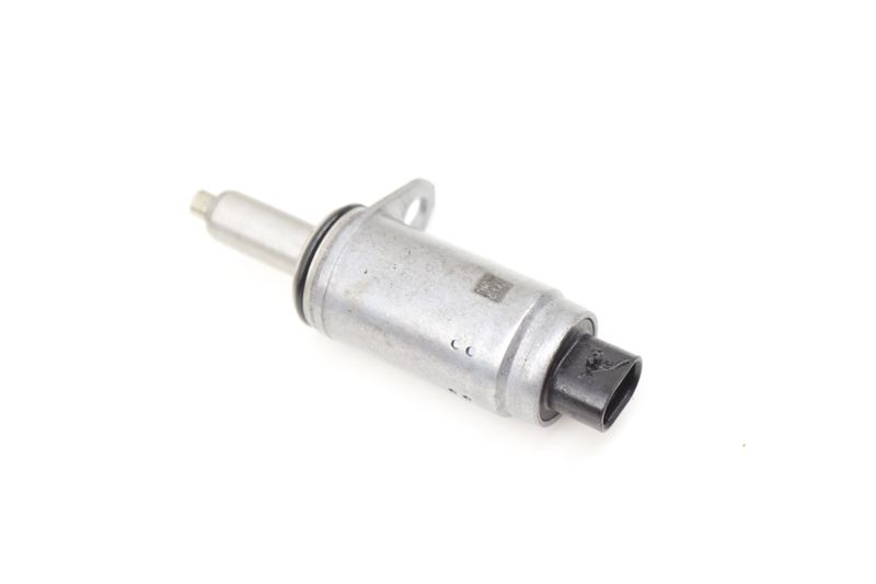 Cam Valve / Camshaft Adjustment Solenoid 06E103697Q — Used (SKU 582823)