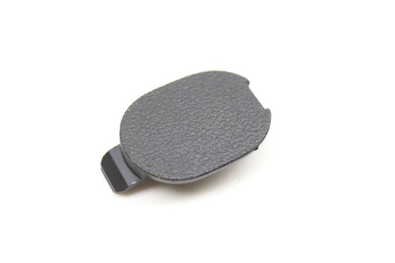 Center Console Screw Cap / Cover 8Y0863273 — Used (SKU 582983)