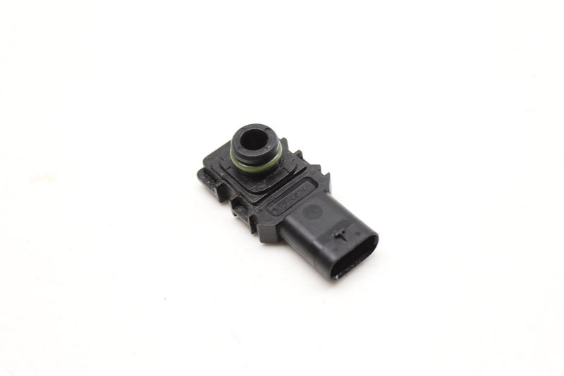 Secondary Air Pump Pressure Sensor 06L906052 — Used (SKU 599142)