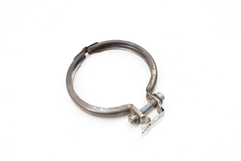 Exhaust Pipe Clamp 8W0253725K — Used (SKU 627827)