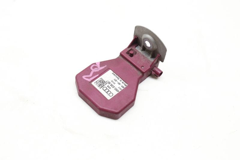 Phone Antenna 4M0035507 — Used (SKU 627857)