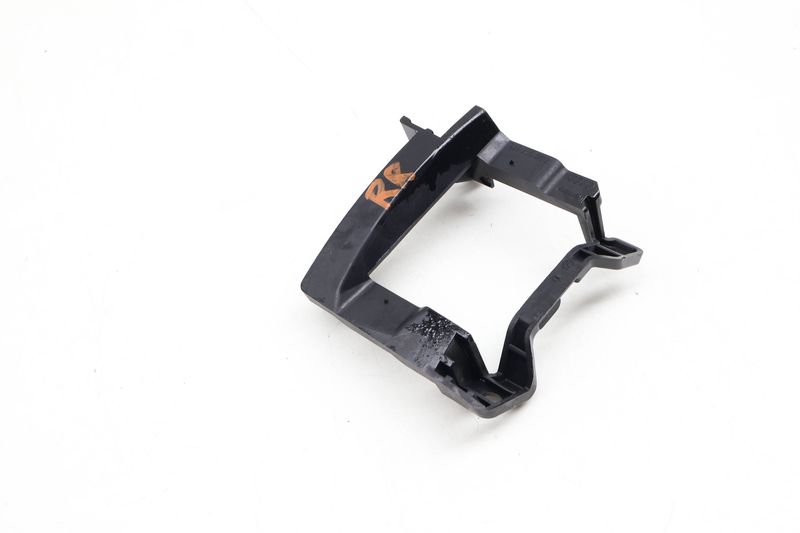 Bumper / Lane Change Assist Module Bracket 8W0907176 — Used (SKU 627793)