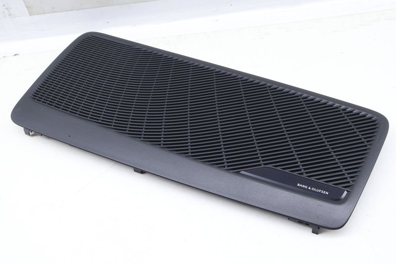 Deck Speaker Grill / Cover (BANG & OLUFSEN) 8W5035406C — Used (SKU 627581)