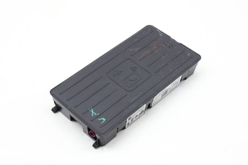 Wireless Charging Control Module 4K0035502B — Used (SKU 627745)