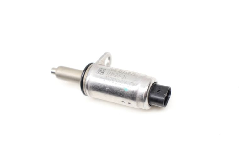 Cam Valve / Camshaft Adjustment Solenoid 06E103697T — Used (SKU 617273)