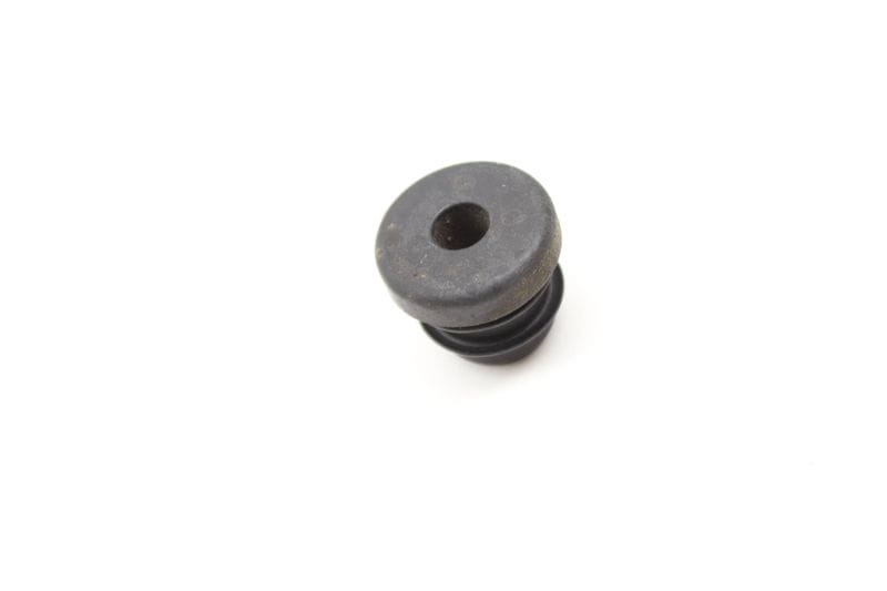 Engine Oil Pan Cap / Plug 06L103035A — Used (SKU 593926)